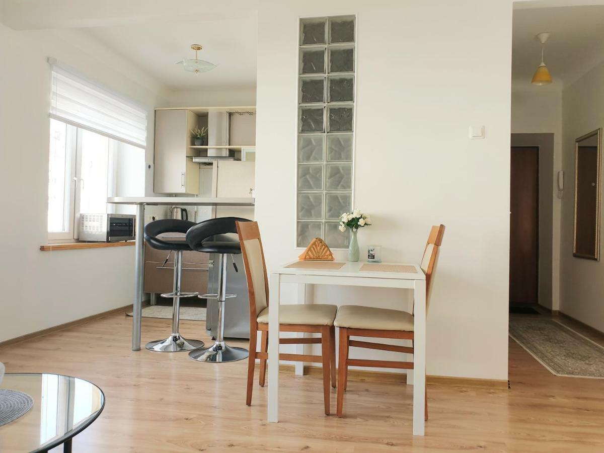 Cozy One Bedroom Apartment In Old Town Вильнюс Экстерьер фото